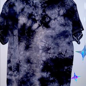 it’s from rue21 , it’s a medium.